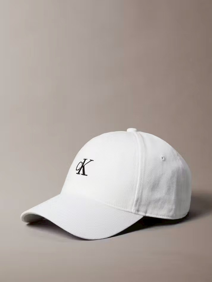 柾國同款！！Calvin Klein 小標 logo 經典棒球老帽