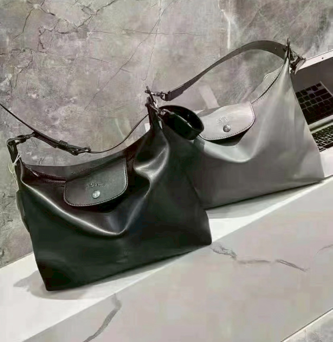 Longchamp Le Pliage Xtra M 皮革 Hobo 包