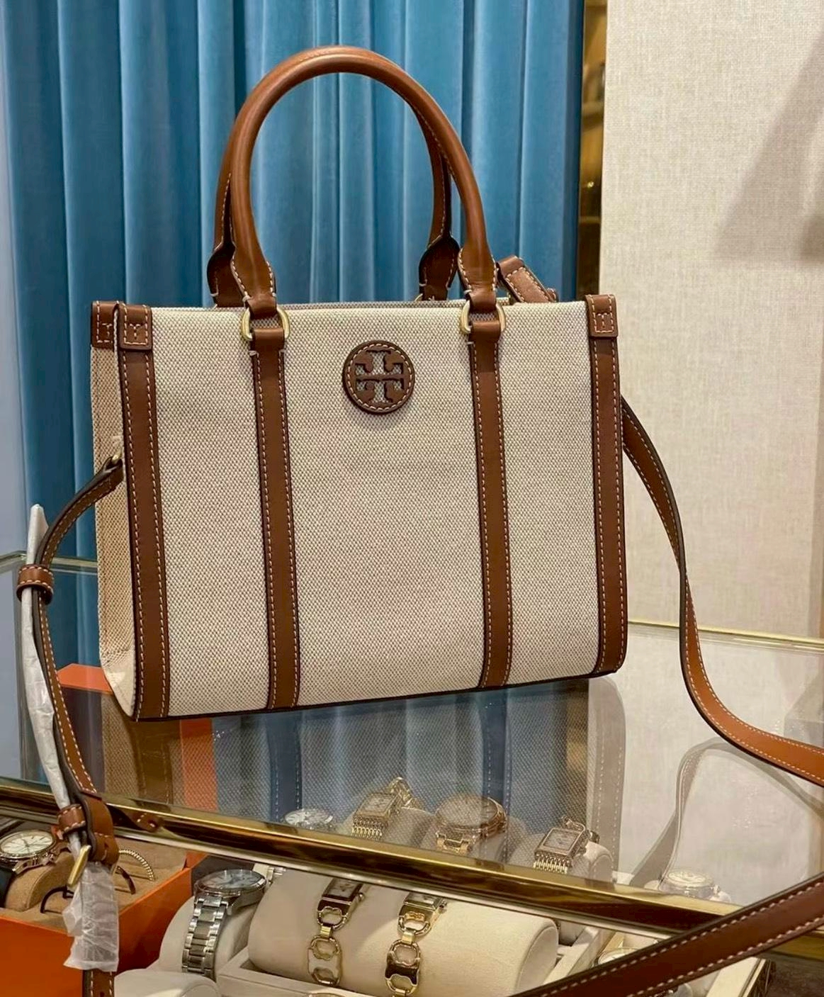 Tory Burch Blake 帆布托特包